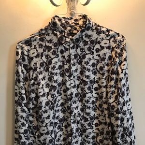 Zara Men’s Casual shirt. Size M